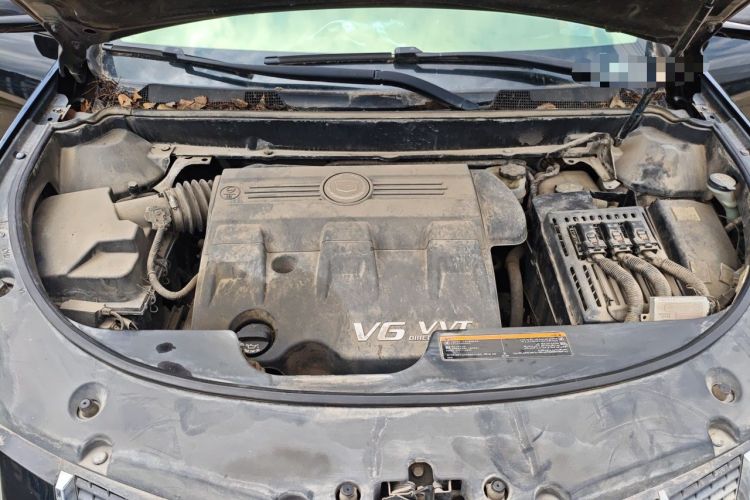 Used Cadillac SRX 2012 3.0L Comfort Model Engine Bay