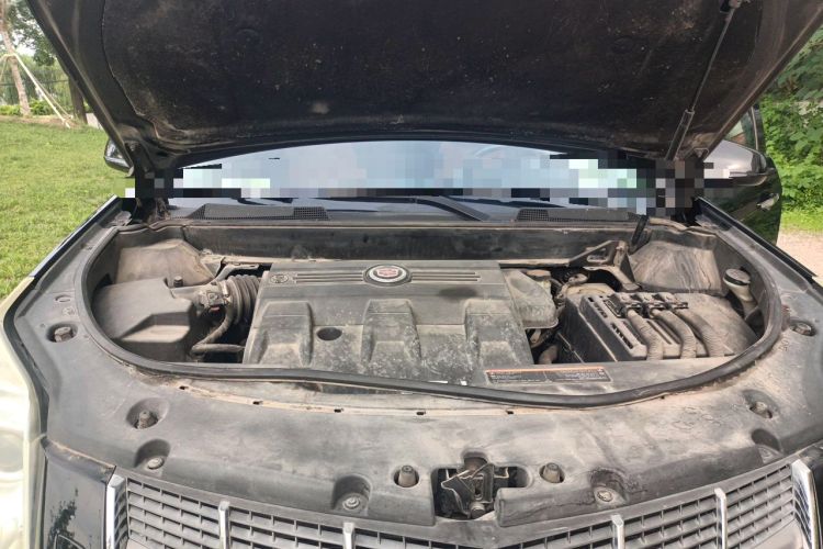 Used Cadillac SRX 2012 3.0L Elite Edition Engine Bay