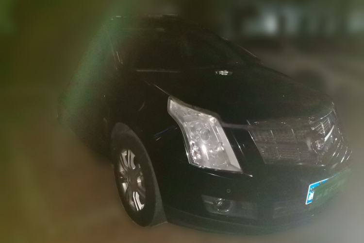 Used Cadillac SRX  Front Right 45 Deg