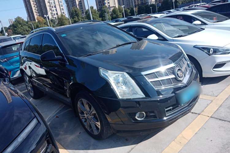 Used Cadillac SRX 2012 3.0L Luxury Model Front Right 45 Deg