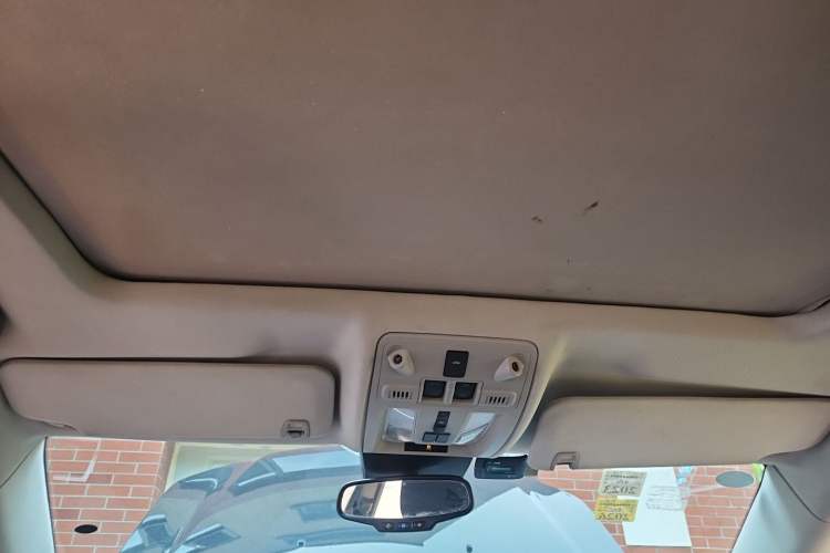 Used Cadillac SRX 2012 3.0L Luxury Model Headliner