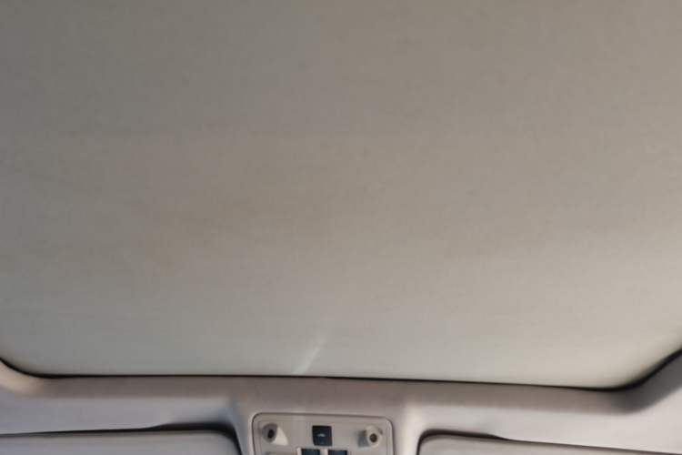 Used Cadillac SRX 2012 3.0L Leading Model Headliner