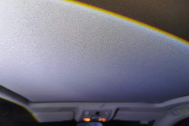 Used Cadillac SRX 2012 3.0L Comfort Model Headliner