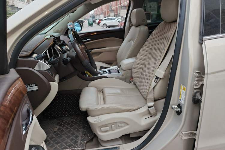 Used Cadillac SRX 2012 3.0L Leading Model Left Front Seat