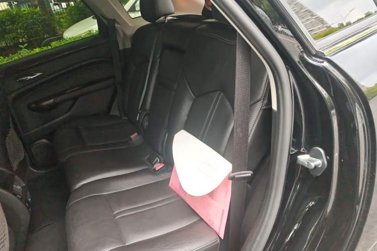 Used Cadillac SRX 2012 3.0L Luxury Model Left Rear Seat