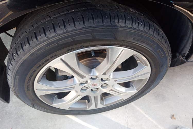 Used Cadillac SRX 2012 3.0L Luxury Model Right Rear Wheel Hub