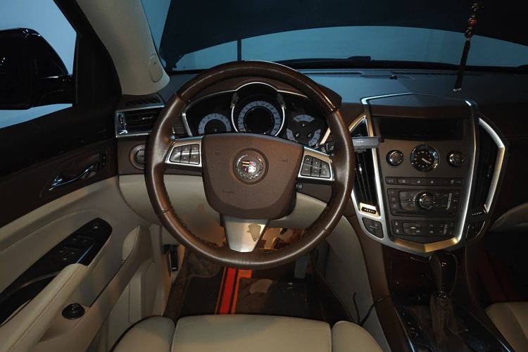 Used Cadillac SRX 2012 3.0L Elite Edition Steering Wheel
