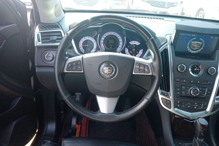 Used Cadillac SRX 2012 3.0L Luxury Model Steering Wheel