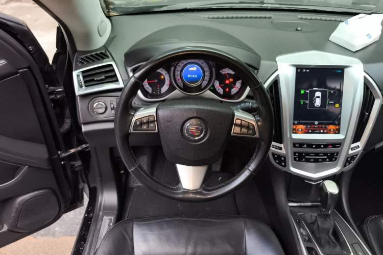 Used Cadillac SRX 2012 3.0L Comfort Model Steering Wheel