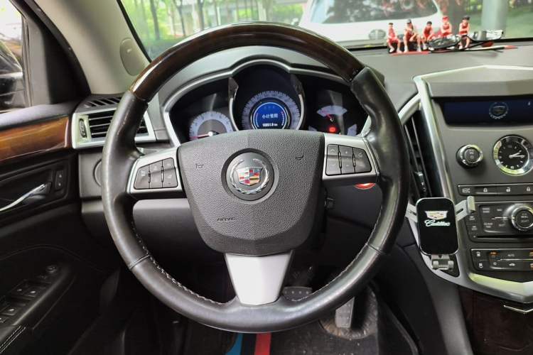 Used Cadillac SRX 2012 3.0L Flagship Version Steering Wheel