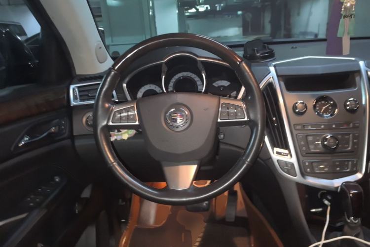 Used Cadillac SRX 2012 3.0L Comfort Model Steering Wheel