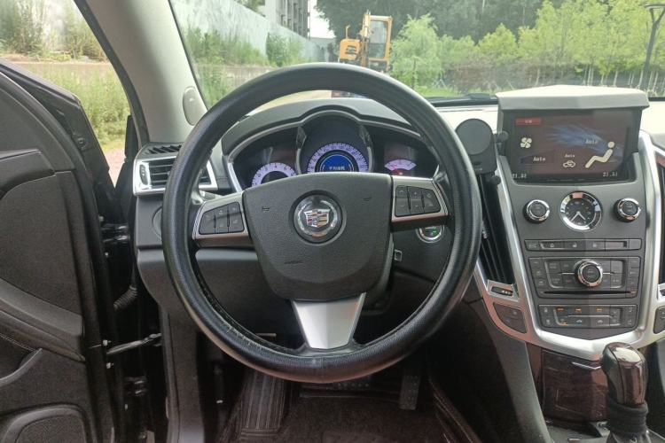 Used Cadillac SRX 2012 3.0L Elite Edition Steering Wheel