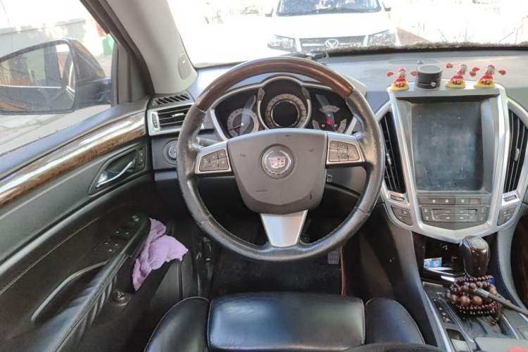 Used Cadillac SRX 2012 3.0L Elite Edition Steering Wheel