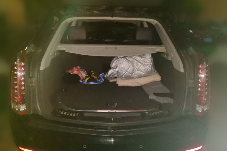 Used Cadillac SRX  Trunk