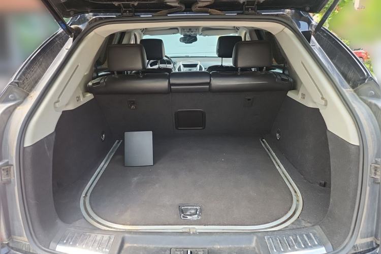 Used Cadillac SRX 2012 3.0L Luxury Model Trunk