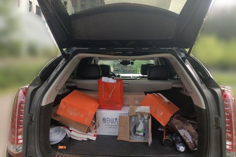 Used Cadillac SRX 2012 3.0L Elite Edition Trunk