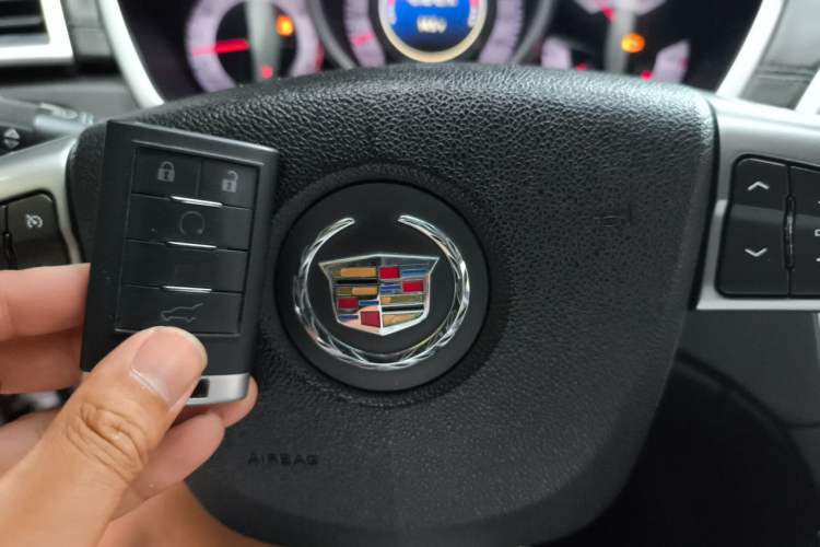 Used Cadillac SRX 2012 3.0L Comfort Model Vehicle Key