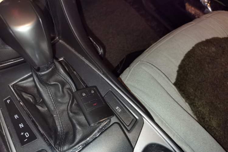 Used Cadillac SRX 2012 3.0L Comfort Model Vehicle Key