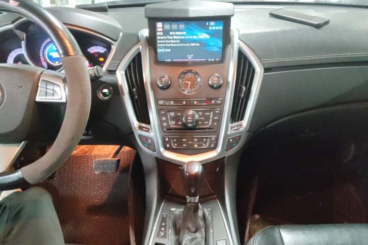 Used Cadillac SRX 2012 3.0L Leading Model Audio And AC Panel