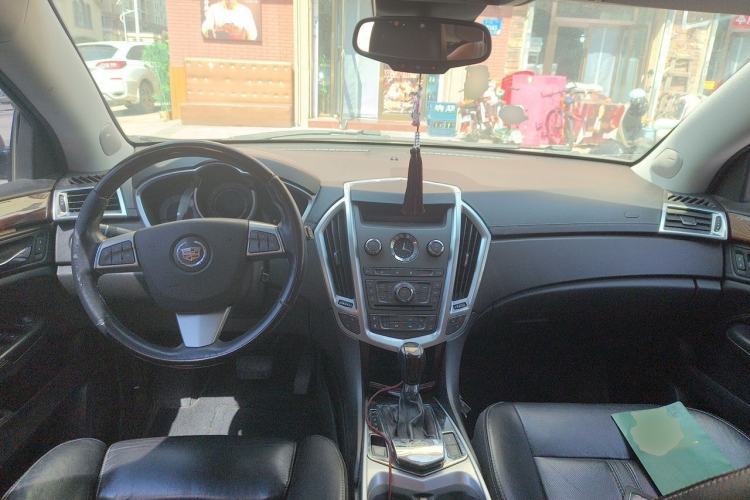 Used Cadillac SRX 2012 3.0L Elite Edition Center Console