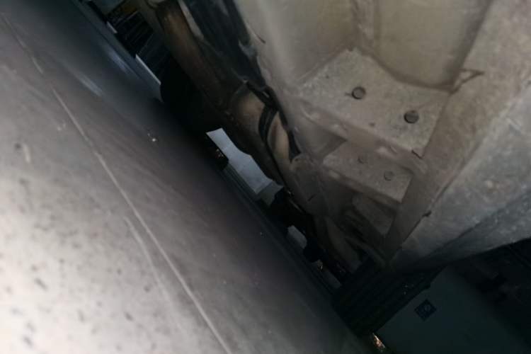 Used Cadillac SRX 2012 3.0L Elite Edition Chassis Front Left
