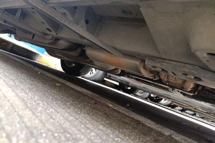 Used Cadillac SRX 2012 3.0L Elite Edition Chassis Front Right