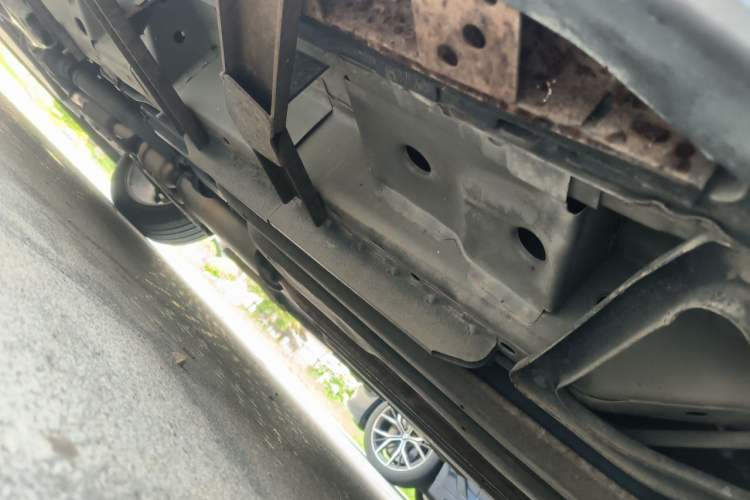 Used Cadillac SRX 2012 3.0L Leading Model Chassis Rear Left