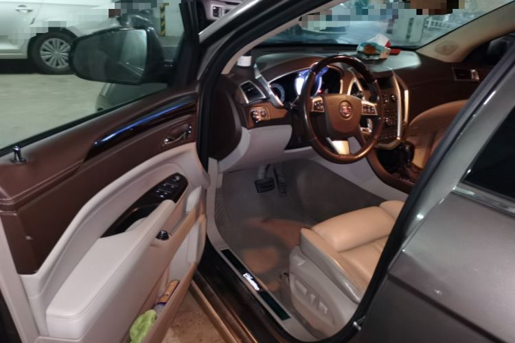 Used Cadillac SRX 2012 3.0L Elite Edition Driver Seat