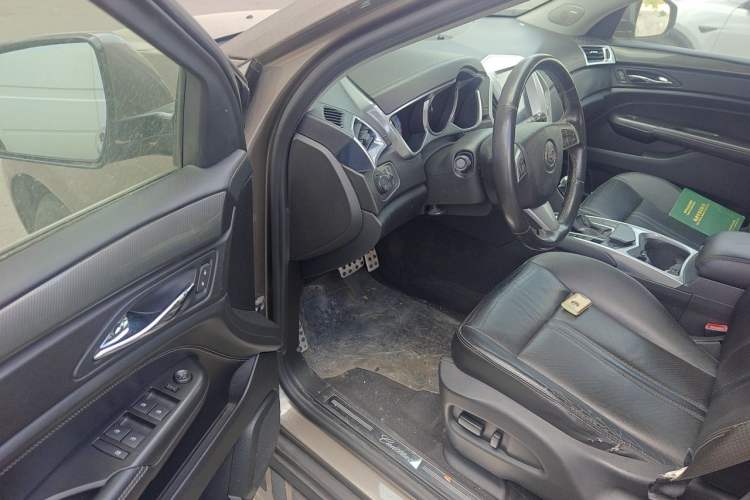 Used Cadillac SRX 2012 3.0L Comfort Model Driver Seat