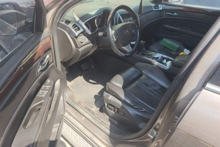 Used Cadillac SRX 2012 3.0L Elite Edition Driver Seat