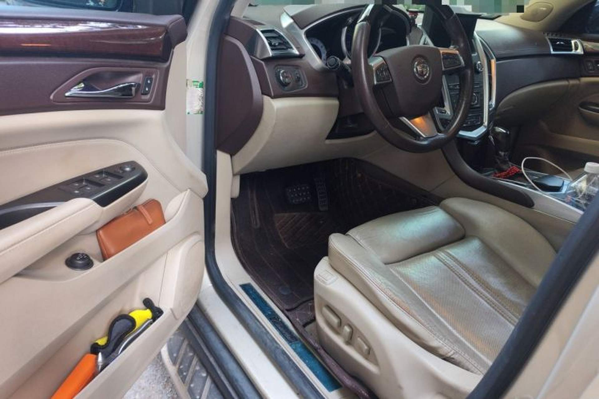 Used Cadillac SRX 2012 3.0L Leading Model Driver Seat