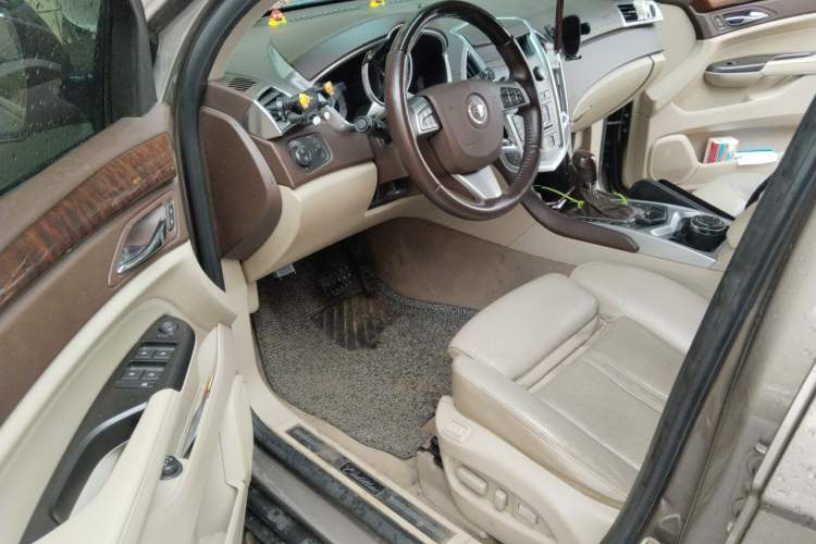 Used Cadillac SRX 2012 3.0L Flagship Version Driver Seat