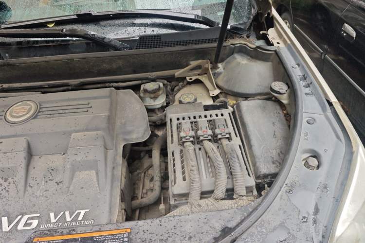 Used Cadillac SRX 2012 3.0L Leading Model Engine Bay Left