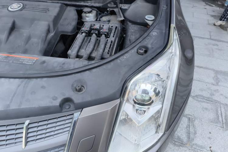 Used Cadillac SRX 2012 3.0L Leading Model Engine Bay Left
