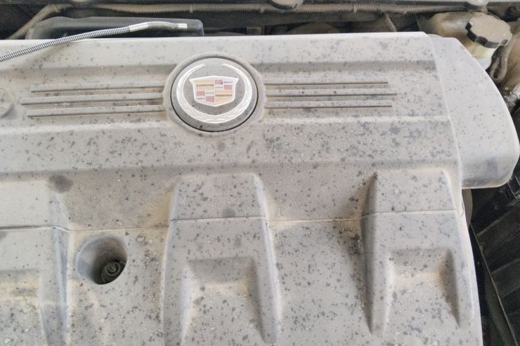 Used Cadillac SRX 2012 3.0L Flagship Version Engine Bay