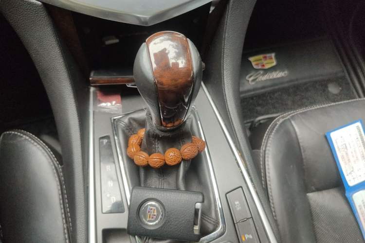 Used Cadillac SRX 2012 3.0L Flagship Version Gear Lever