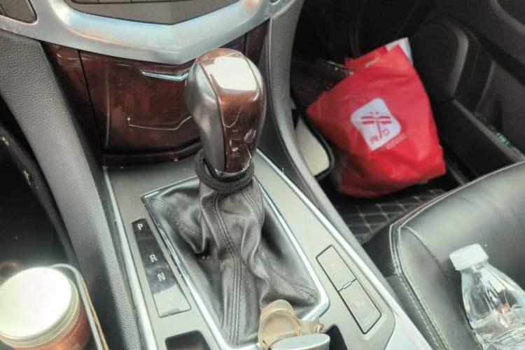 Used Cadillac SRX 2012 3.0L Leading Model Gear Lever