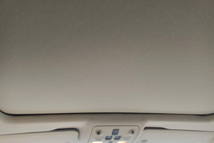 Used Cadillac SRX 2012 3.0L Elite Edition Headliner