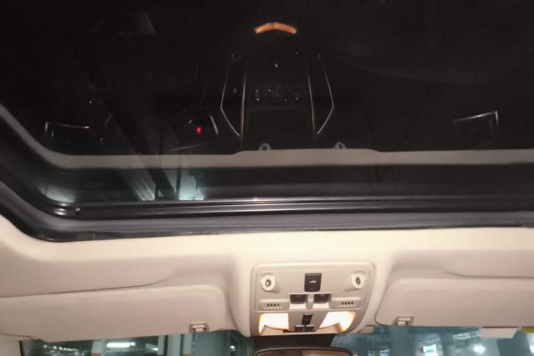 Used Cadillac SRX 2012 3.0L Elite Edition Headliner