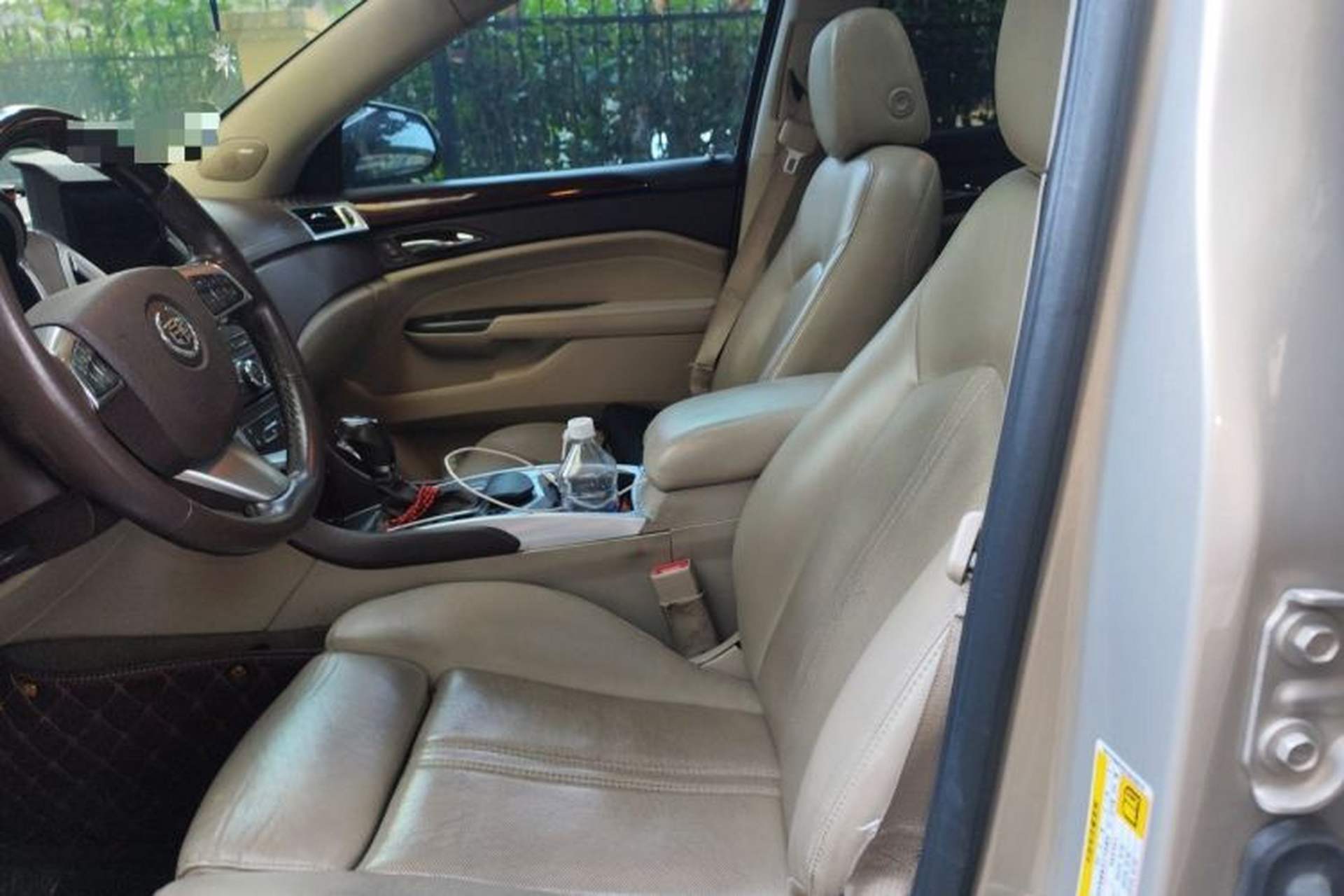 Used Cadillac SRX 2012 3.0L Leading Model Left Front Seat