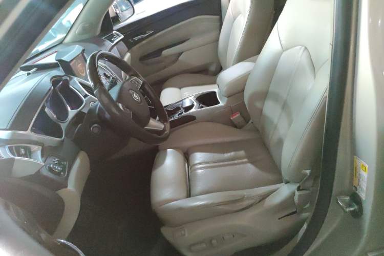 Used Cadillac SRX 2012 3.0L Elite Edition Left Front Seat