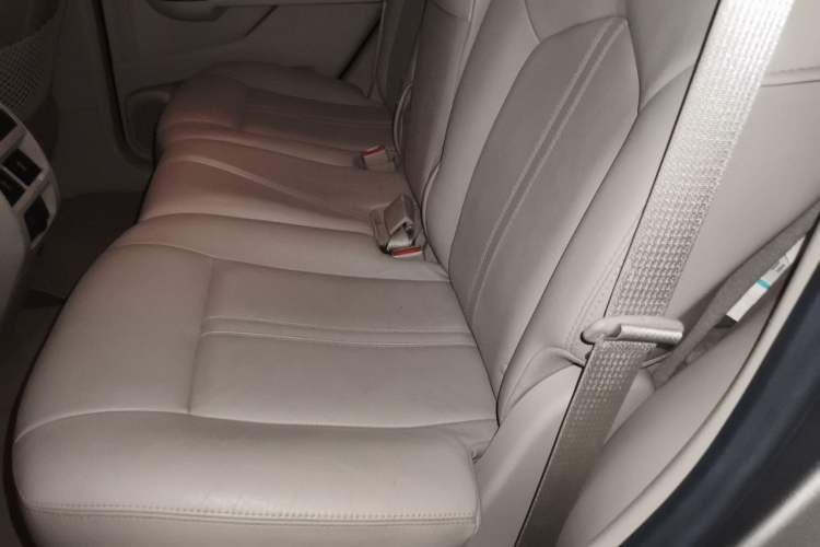 Used Cadillac SRX 2012 3.0L Elite Edition Left Rear Seat