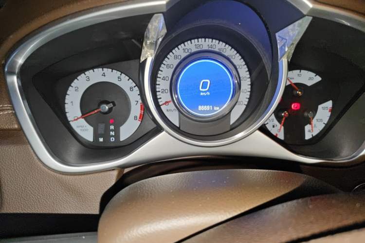 Used Cadillac SRX 2012 3.0L Elite Edition Odometer Close Up