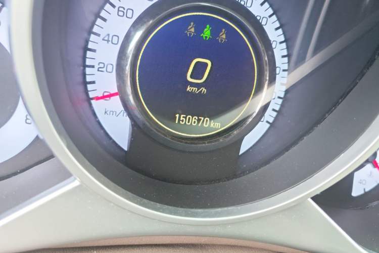 Used Cadillac SRX 2012 3.0L Elite Edition Odometer Close Up