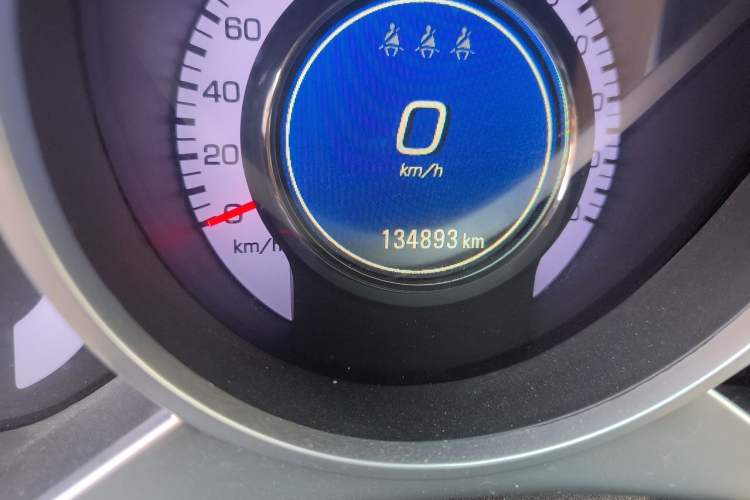 Used Cadillac SRX 2012 3.0L Elite Edition Odometer Close Up