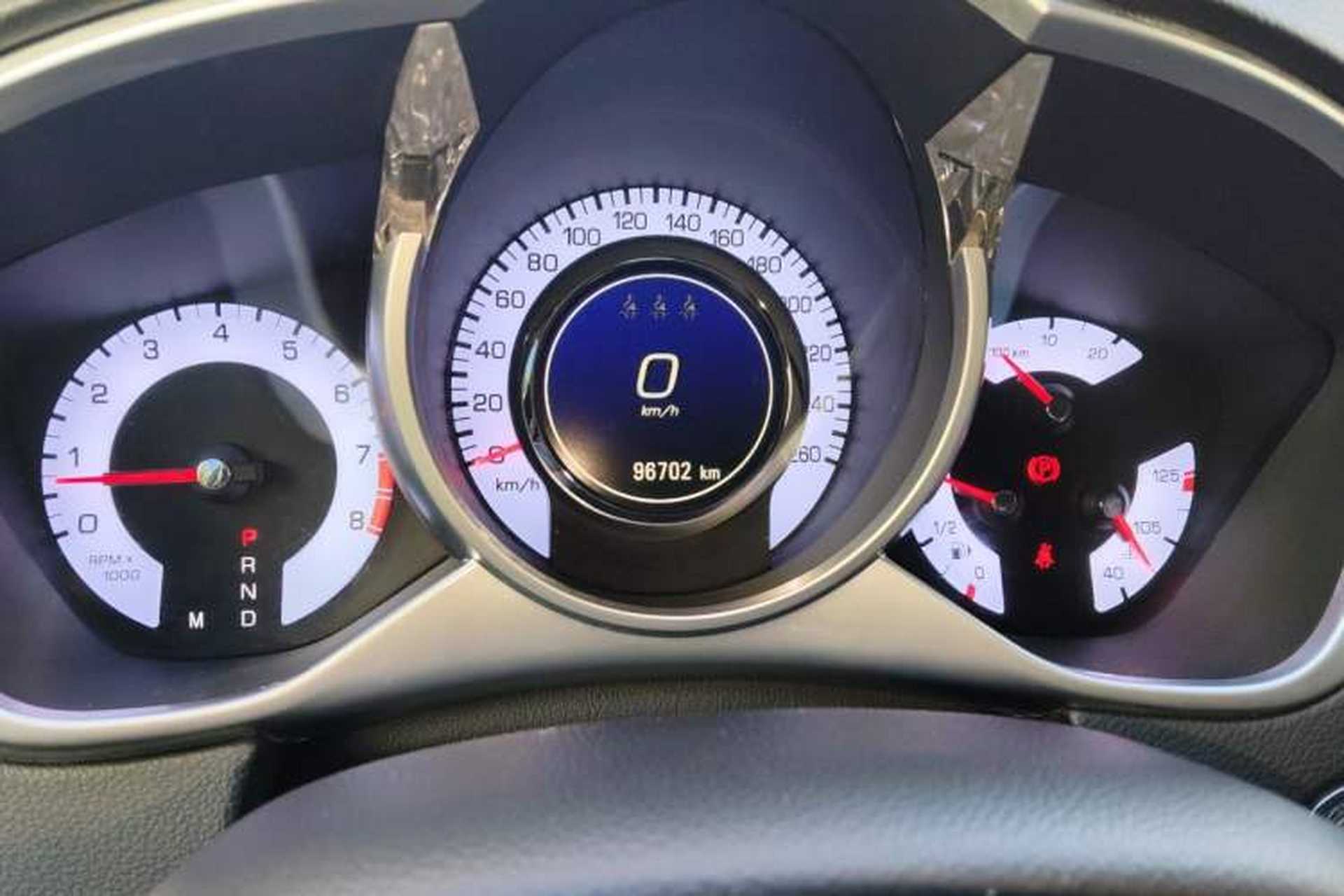 Used Cadillac SRX 2012 3.0L Elite Edition Odometer Close Up
