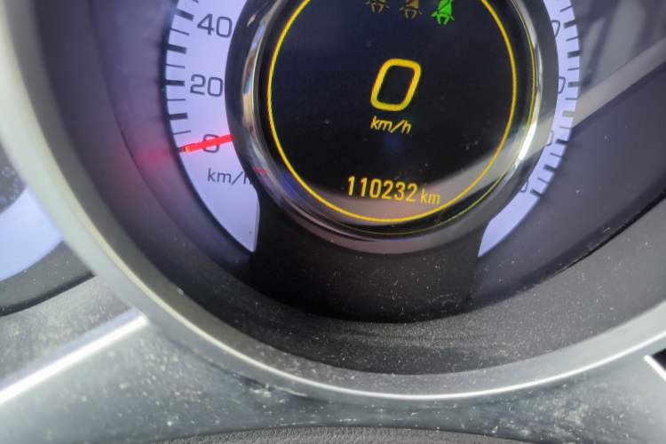 Used Cadillac SRX 2012 3.0L Leading Model Odometer Close Up