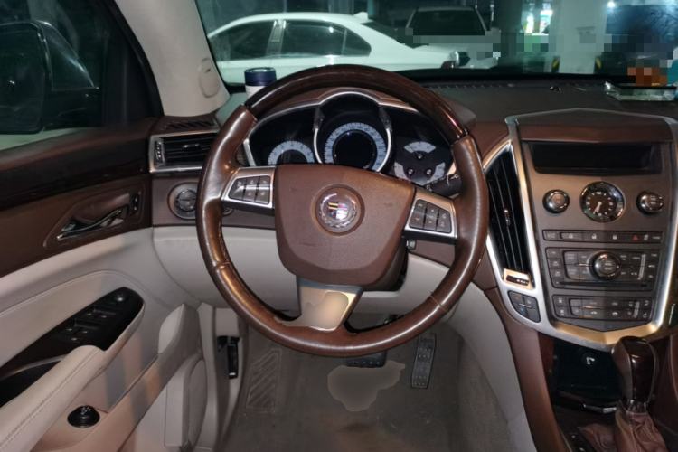 Used Cadillac SRX 2012 3.0L Elite Edition Steering Wheel