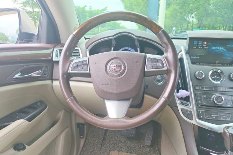 Used Cadillac SRX 2012 3.0L Elite Edition Steering Wheel