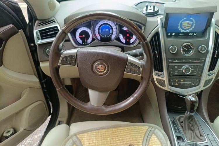 Used Cadillac SRX 2012 3.0L Elite Edition Steering Wheel